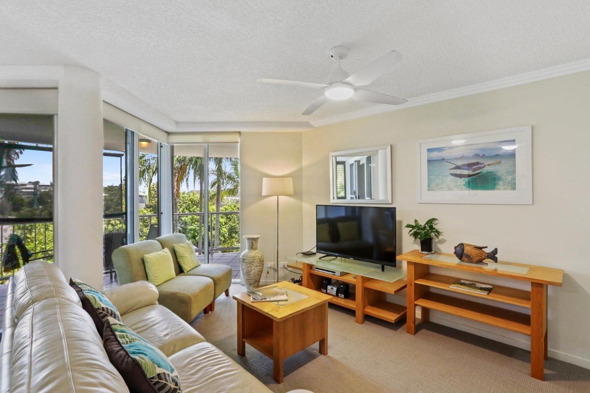 Aparthotel Ocean Vista On Alex Alexandra Headland Esterno foto