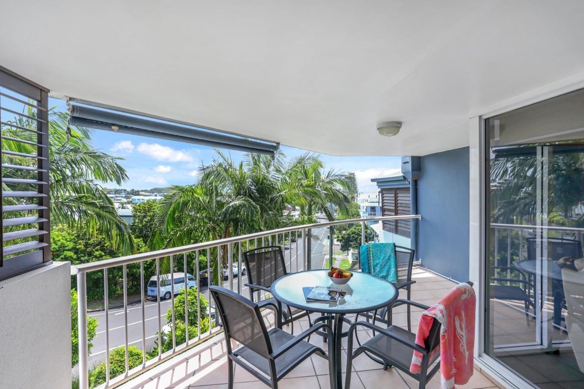 Aparthotel Ocean Vista On Alex Alexandra Headland Esterno foto