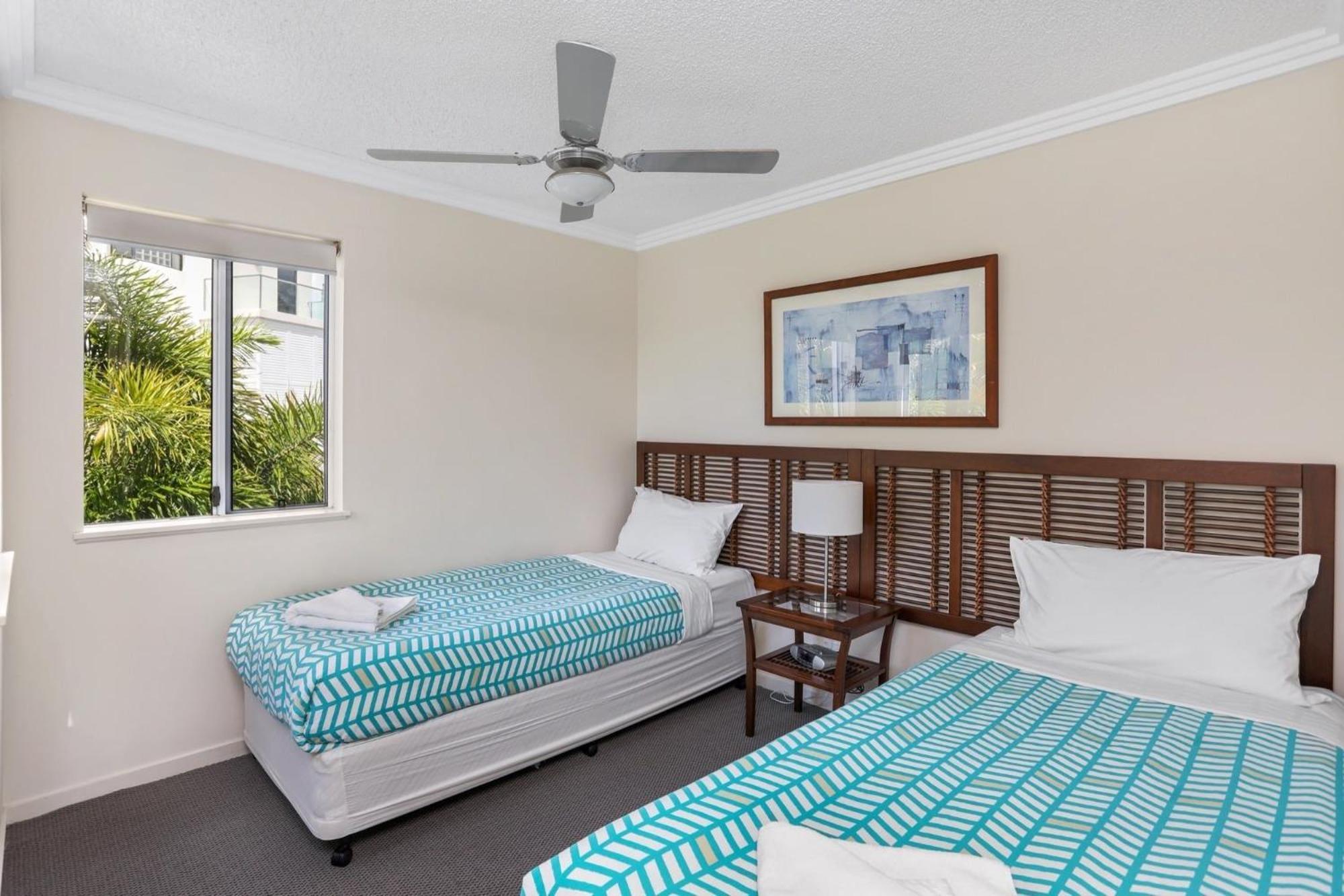 Aparthotel Ocean Vista On Alex Alexandra Headland Esterno foto
