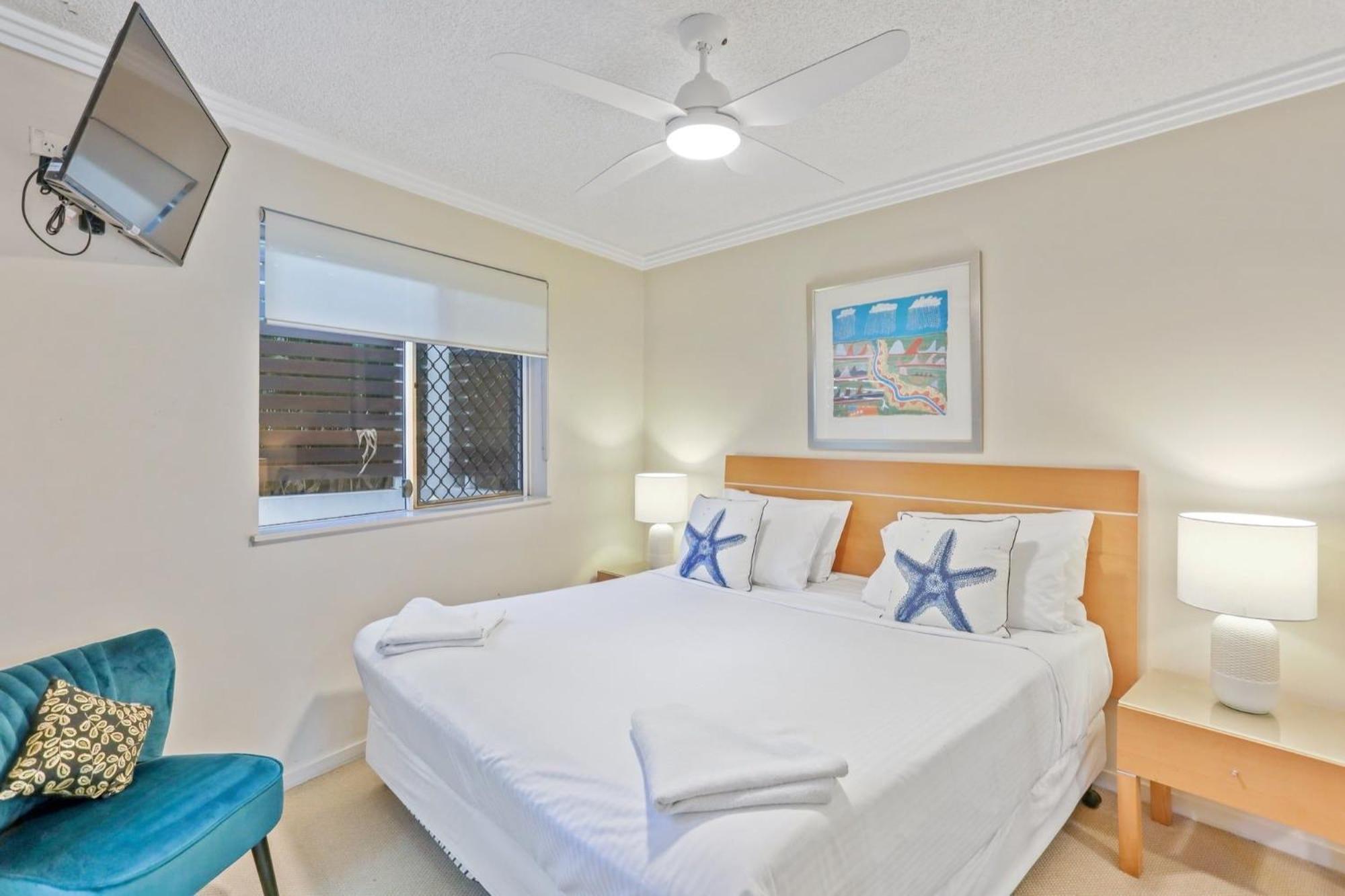 Aparthotel Ocean Vista On Alex Alexandra Headland Esterno foto