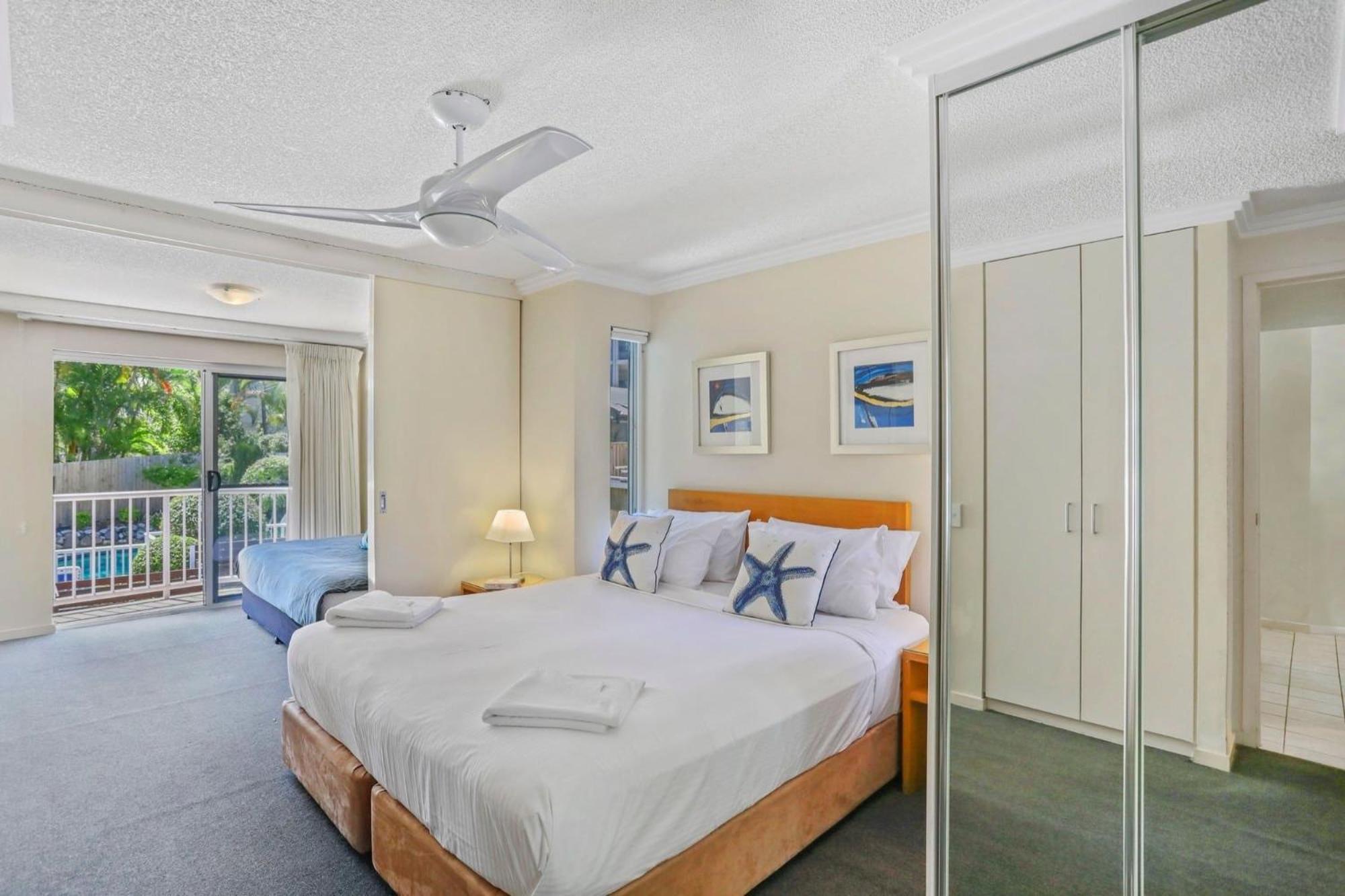 Aparthotel Ocean Vista On Alex Alexandra Headland Esterno foto