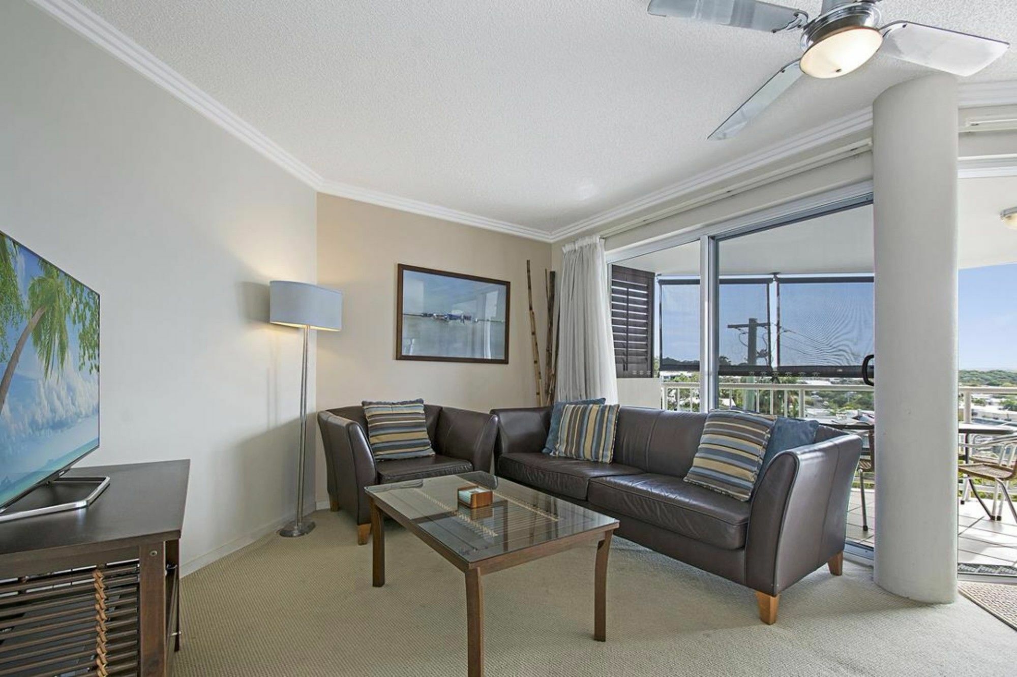 Aparthotel Ocean Vista On Alex Alexandra Headland Esterno foto