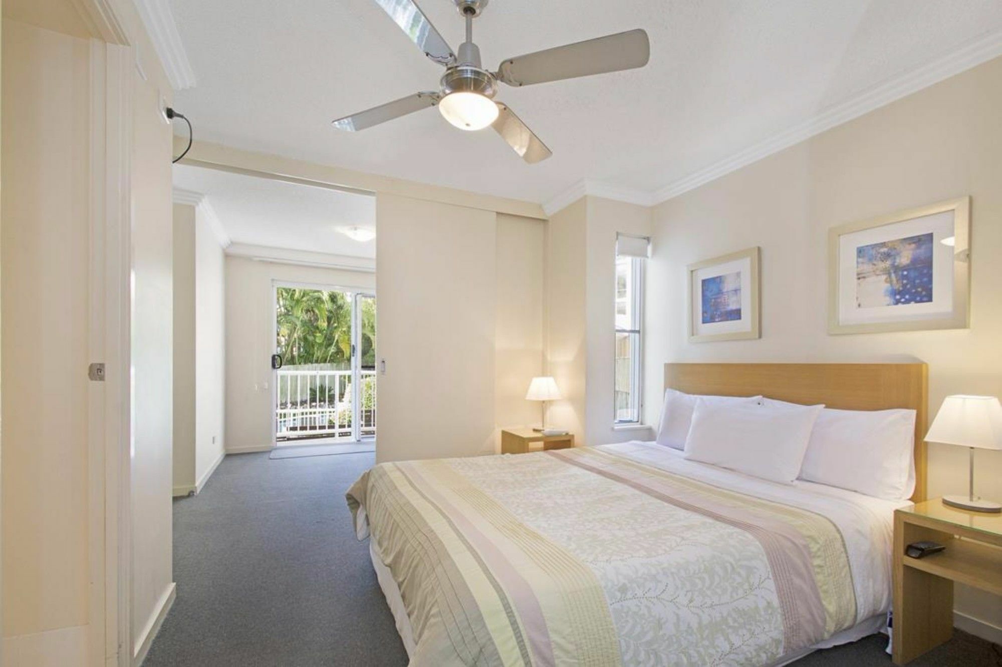 Aparthotel Ocean Vista On Alex Alexandra Headland Esterno foto